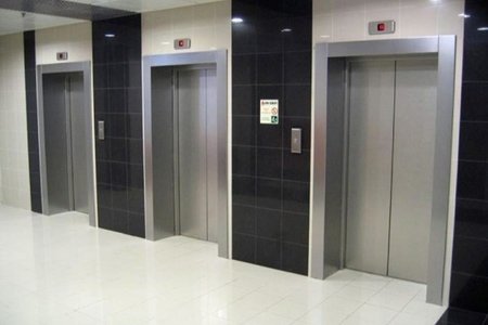 Bakıda binalara yeni liftlərin quraşdırılmasına başlanıldı